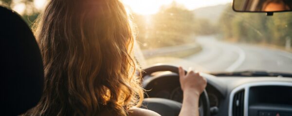 jeune conducteur rural
